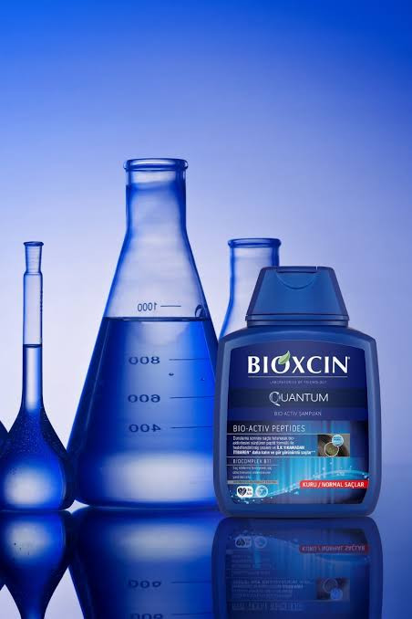 شامپو کوانتوم بیوکسین (Bioxcin Quantum Shampoo) | شامپو ضد ریزش و حجمدهنده مو