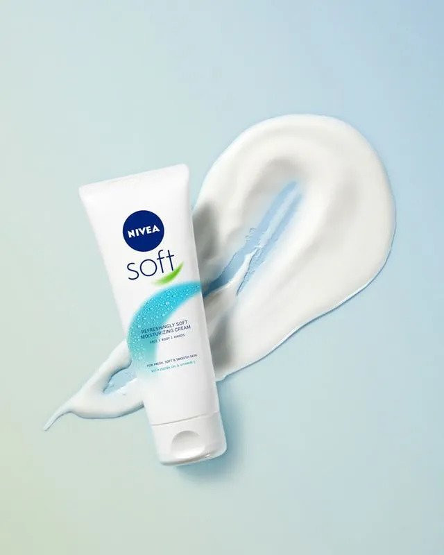کرم مرطوبکننده دست نیوآ تیوپی (NIVEA Hand Cream)